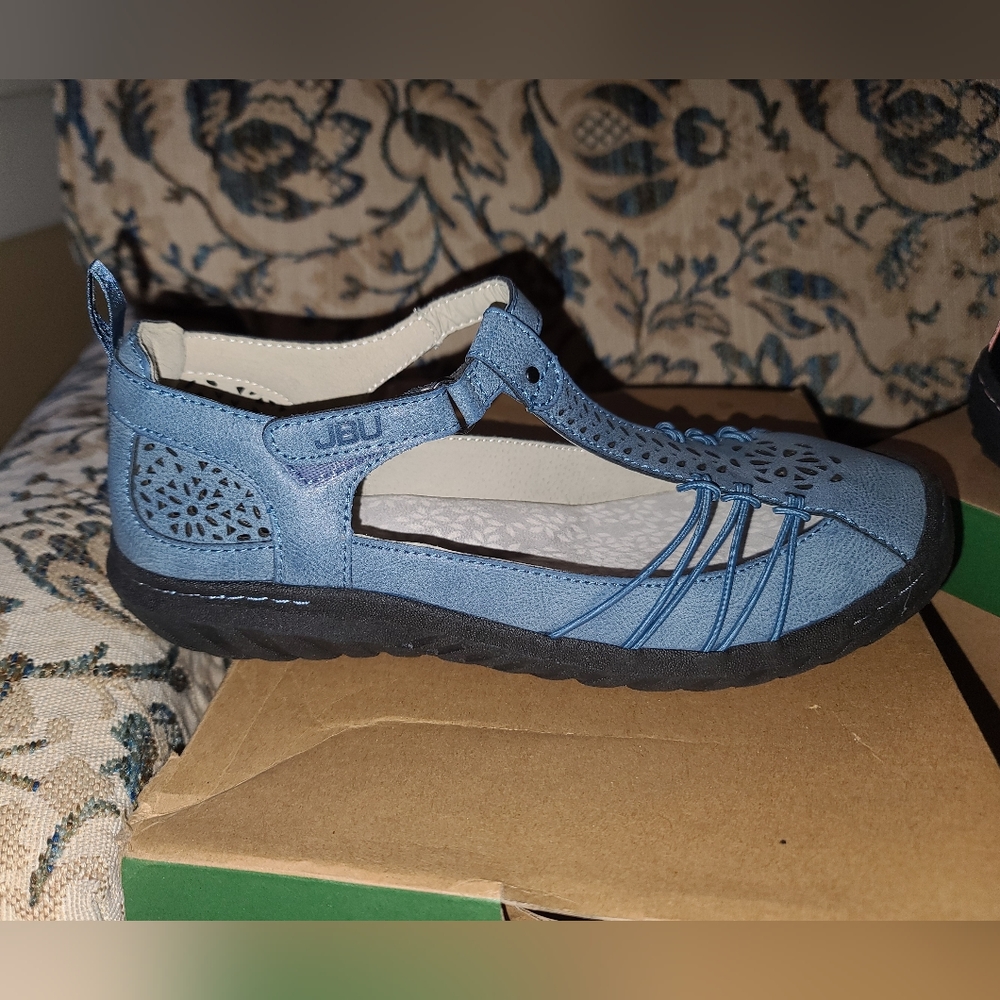 JBU by Jambu shoes